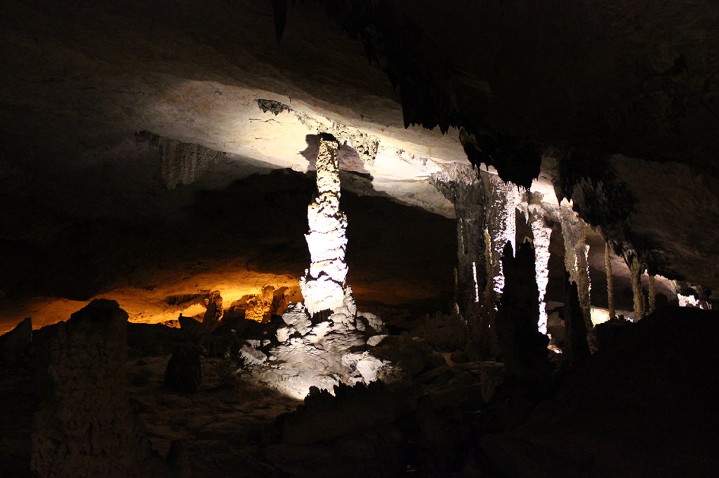 AlanaTraceyKongLoRockFormations