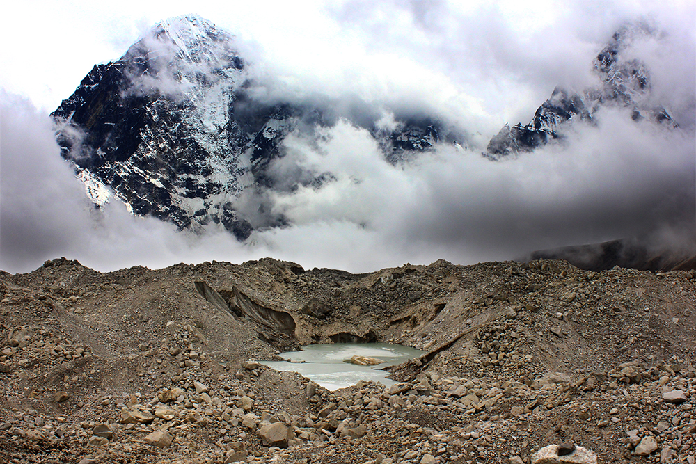 AlanaTraceyKhumbuGlacierLake
