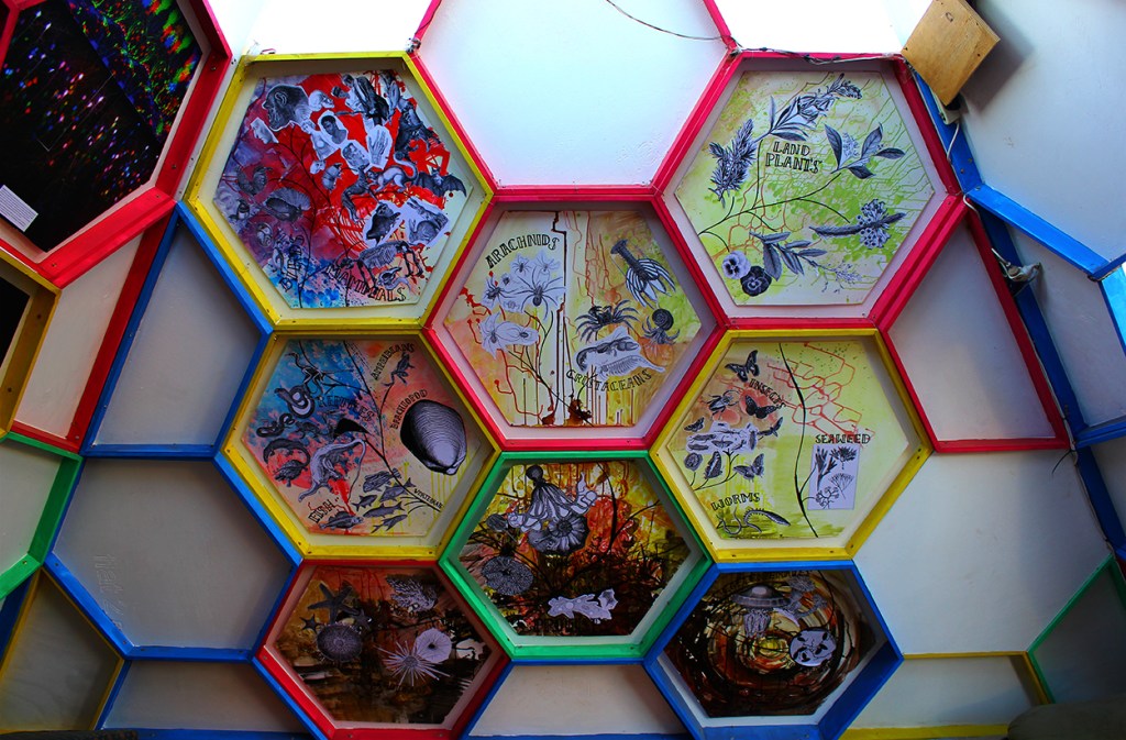 TempleOfScienceDecorA